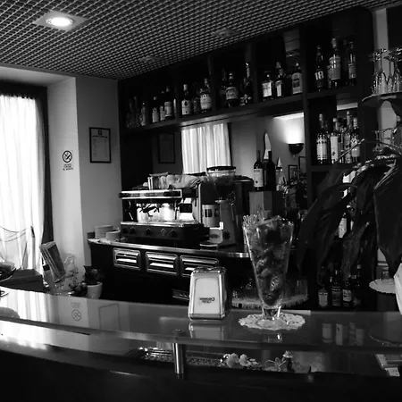 Hotel La Spia D'Italia 3* Solferino